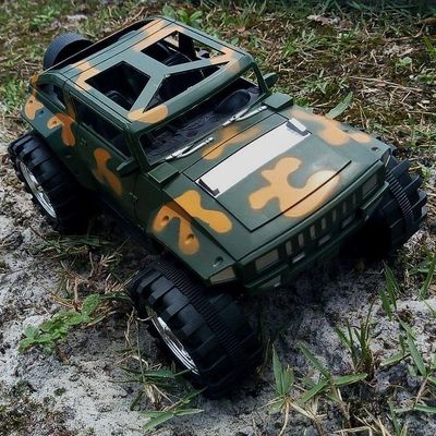 Brinquedo Jipe Carrinho Militar Fricção Camuflado Verde