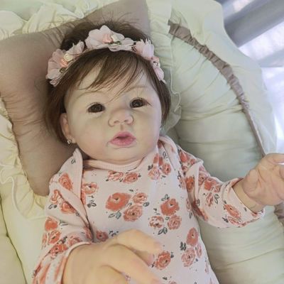 Bebê Reborn Menina Realista Artesanal Corpo Todo De Silicone Soft Macio.