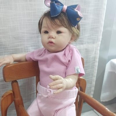 Bebê Reborn Menina Realista Artesanal Corpo Todo De Silicone Soft Macio.
