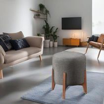 Puff Estofado Decorativo Redondo Sala De Estar Thor Suede cinza