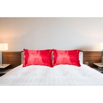 Par Fronhas Cetim Seda Luxo Antifrizz 50x70cm - Magic Enxovais Vermelho
