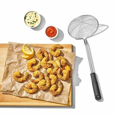 Escumadeira Com Cabo Em Aço Inox Antiderrapante 37,6cm Oxo
