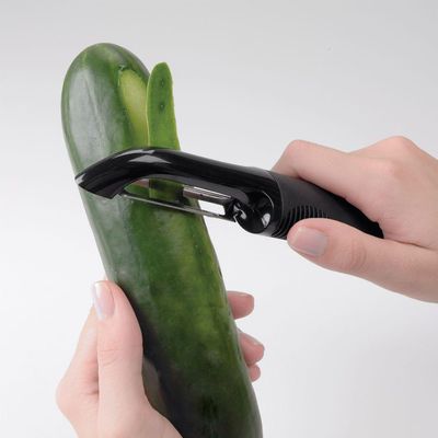 Peeler Com Cabo Emborrachado 18cm Oxo