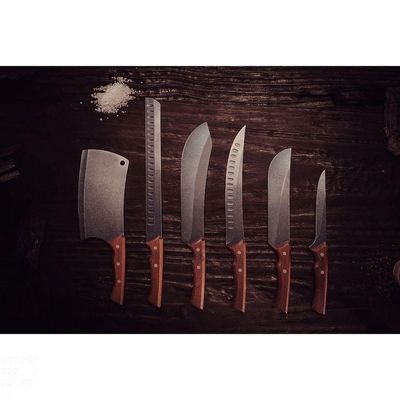 Faca Para Desossar Churrasco Black Com Lâmina Em Aço Inox Escurecido E Cabo De Madeira 6"