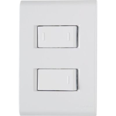 Placa 4x2 + 1 Interruptor Simples E 1interruptor Paralelo 10a 250v - Branco