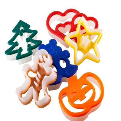 Jogo De Moldes Biscoito Doce 6 Peças Natal 3d Silikomart