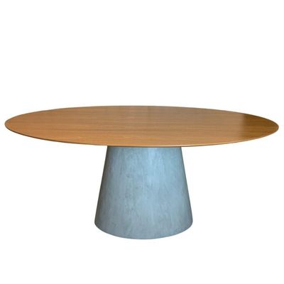 Mesa De Jantar Cone Oval 244x137 Cm Base Cimento Queimado Tampo Freijó