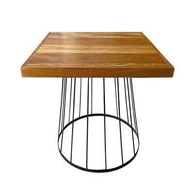 Mesa Eiffel Cubo Quadrada Estilo Industrial Madeira Maciça E Ferro 1,10m Marrom