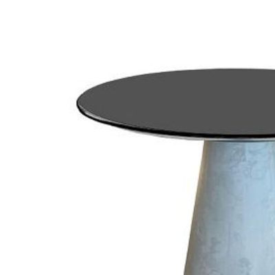 Mesa De Jantar Cone Cimento Queimado 130 Cm Tampo Laqueado Preto
