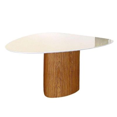 Mesa De Jantar Cone Orgânica Redonda 120x123 Cm Base Freijó Com Tampo Laqueado