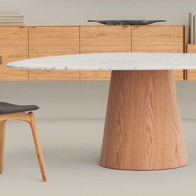 Mesa De Jantar Cone Orgânica Redonda 160x164 Cm Base Freijó Tampo Mármore