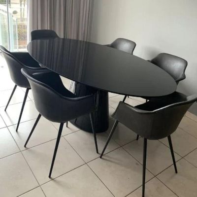 Mesa De Jantar Cone Oval 244x137 Cm Laqueada Cores Preto