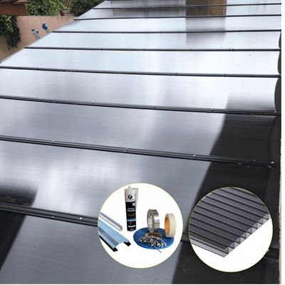 Kit Policarbonato Fume 6mm 6,00m X 3,00m - Perfis Pretos