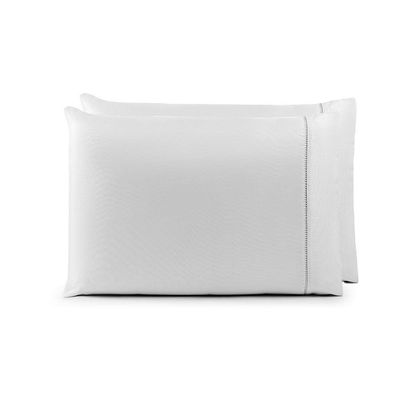Par De Fronhas 70cm X 50cm 2 Peças Laura 100% Poliéster Toque Percal 200 Fios Cor:branco