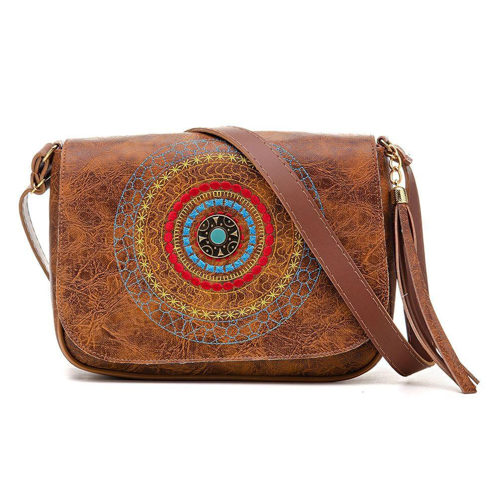 Bolsa Flap Transversal Feminino Com Bordado Mandala E Zíper