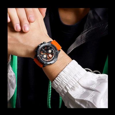 Relógio De Quartzo Masculino Laranja