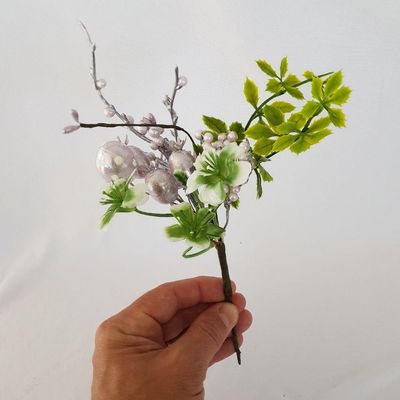 Mini Buquê De Flor Com Ovinho De Páscoa 25cm
