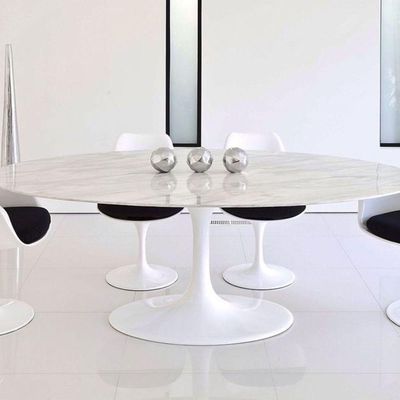 Mesa De Jantar Saarinen Oval 160x90 Cm Mármore Carrara Base Branca