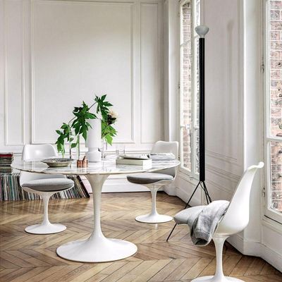 Mesa De Jantar Tulipa Saarinen Redonda 80 Cm Mármore Carrara Base Branca