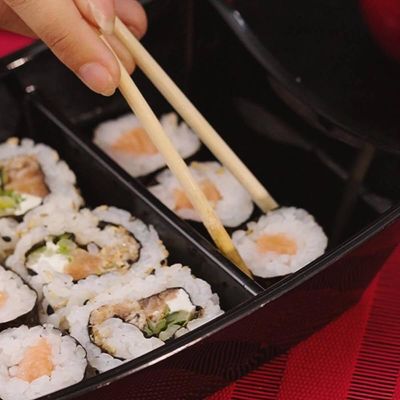 Kit 6 Barcas Sushi Comida Japonesa Oriental 27,5x13cm Plástica Divisórias Preto Uno Coza
