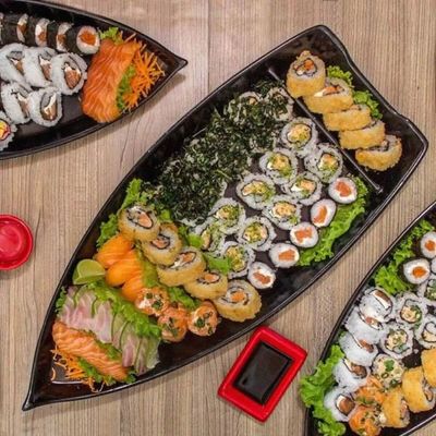 Kit 6 Barcas Sushi Comida Japonesa Oriental 27,5x13cm Plástica Divisórias Preto Uno Coza