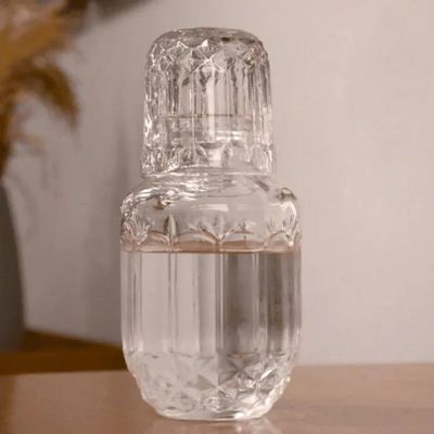 Garrafa Lyor 500ml para Água Moringa de Vidro Faces com Copo Tampa 145ml para Bebidas
