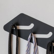 Suporte Cabideiro 4 Ganchos de Parede Preto Roupas Banheiro Quarto Lavanderia