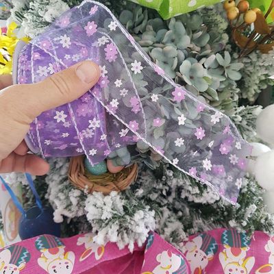 Fita Aramada Voal Lilás Com Mini Flores Comp 9.14m