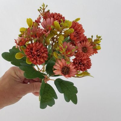 Flor Artificial Buquê Margaridas Com Cravo 30cm