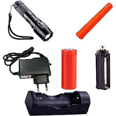 Lanterna Tática Militar X900 Recarregável – X900 com Zoom e Bateria Recarregável