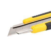 Estilete Profissional Emborrachado 18 Mm - Fertak