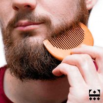 Pente De Madeira Para Barba E Bigode Embaixador