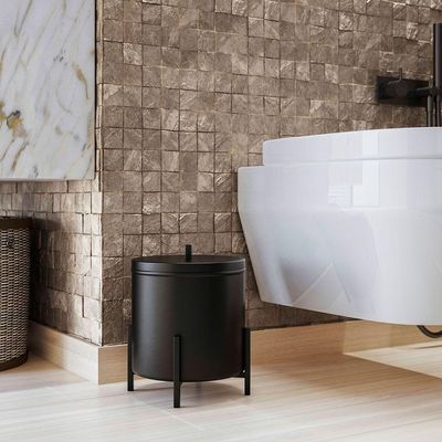 Kit Porta Toalha De Rosto E Lixeira De Banheiro 6l Eleganza Metal Preto