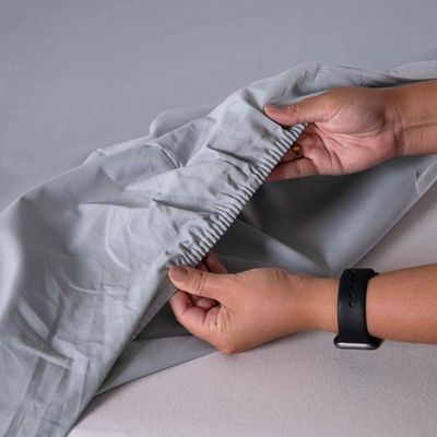Jogo Cama Lençol Encanto Casal Padrão Percal 180 Fios C/ Ponto Palito 4 Peças - Floral - Cinza