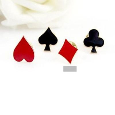 Broche Naipe de Ouro Pin's Fantasia M+