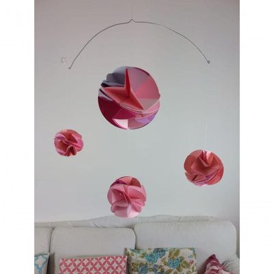 Móbile Berço Bebê Infantil Quarto Bolas Rosas Origami