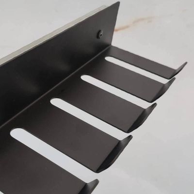 Suporte Porta 6 Espetos Deslizante de Churrasco Preto com Corrediça para Móvel Schmitt