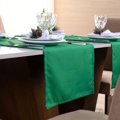 Caminho De Mesa Basic Liso 1 Peça 1,30m X 40cm Decorativo Tecido Oxford Verde 100% Poliéster