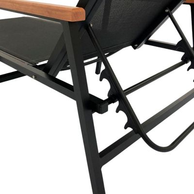 Kit 2 Espreguiçadeiras Alumínio E Tela Sling Amélia Braços De Madeira + Mesa Lateral Ripada Preto