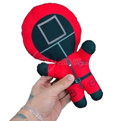 Pelucia Round 6 Netflix 26cm Quadrado Dia Dos Namorados