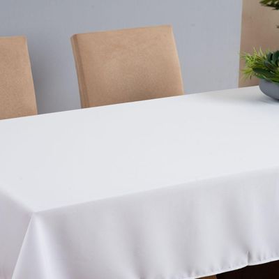 Toalha De Mesa Basic 1 Peça 2,00m X 1,40m 6 Lugares 100% Poliéster Tecido Oxford - Branco