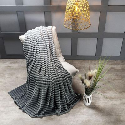 Cobertor Manta Tuffy Ultrasoft Flannel Queen 2,40m X 2,20m Degradê 01 Peça - Grafito Cinza