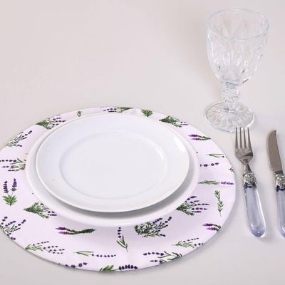 Sousplat Estampado Allegra 2 Peças Capa E Base Mdf 35cm Diâmetro 100% Poliéster - Lavanda