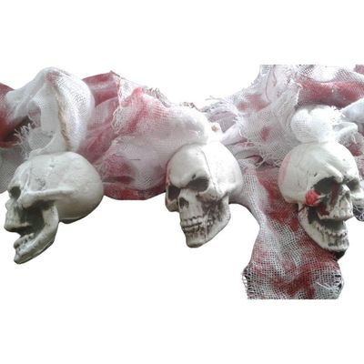 Faixa Decorativa Halloween Manchas De Sangue Com Caveiras