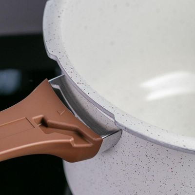 Panela De Pressão 4,2L Ceramic Life Fundo De Indução Pressure Vanilla Brinox