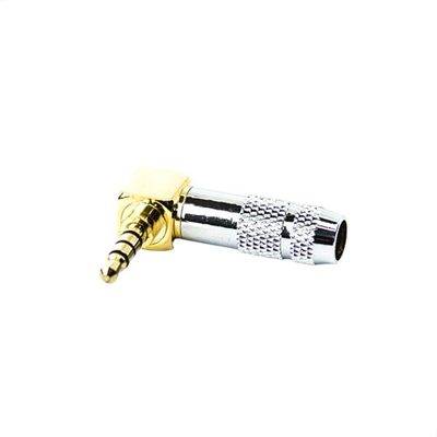 Conector Plug P3 90° Graus Profissional