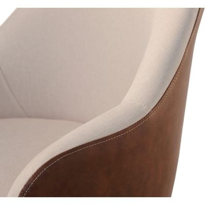 Conjunto Poltronas Decorativa Hera Linho Nude Couro Caramelo Com Base Giratória Em Alumínio