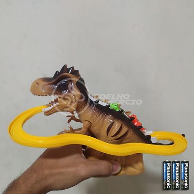 Brinquedo Pista Elevador Com Som E Luz Dinossauro Marrom