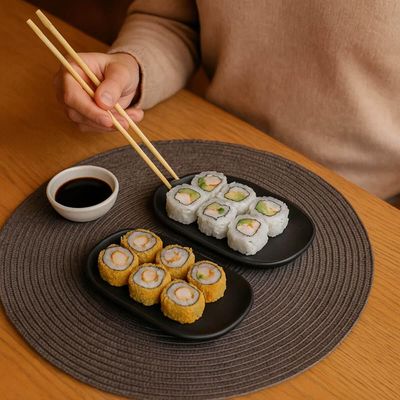 Kit 20 Travessas Sushi 16x8cm Rasas Cerâmica Orgânico Preto Matte Restaurante Japonês