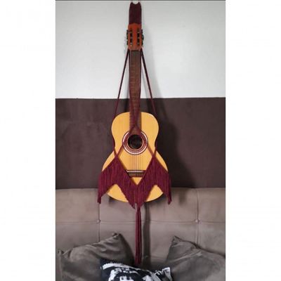 Suporte Violão Macramê Vinho